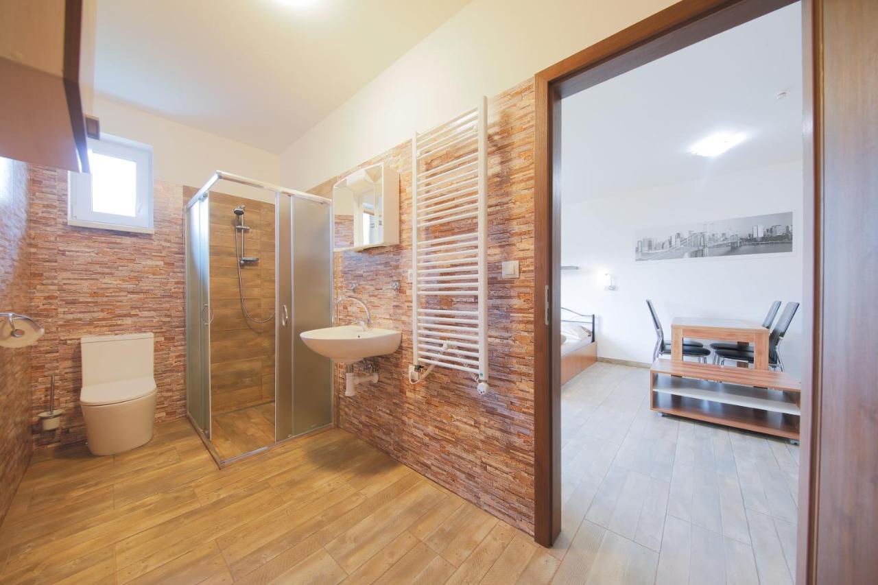 Apartmany Dolosin Velké Losiny Exteriör bild